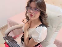 bella y bella me encanta dominar y que sean mis esclavas salúdame como señorita y sabré que quieres ser mía