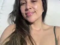 me gustan los Hombres de mente abierta, educados, pervertidos y caballeros, compartiendo un buen rato cachondo para divertirse.