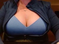 Feeling horny too? Being horny together is always more fun than being alone.
I