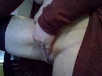 I am a calm, sensual woman who loves atmosphere and tension that slowly builds. In my room, everything is about the experience — soft touches, refined details, and the power of the unspoken.
For me, true seduction lies in mystery: not in what you see at first glance, but in what you feel. Here there is no rush, only a place where fantasy and reality gently meet.
Visitors come to me for calm, connection, and a subtle thrill that lingers. Not a show, but an experience: elegant, feminine, and unforgettable.