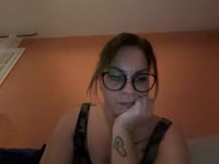 Minette du sud une (sexy infirmière) est là pour vous divertir , timide mais coquine