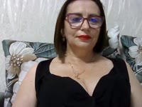 i m super positive woman who knows what mans like i love to share my personality with others,i m intaligent and know how to be interesting to you my dear frind