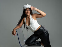 naked cam girl masturbating RavenBailley