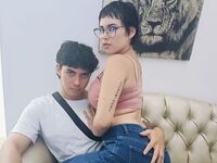 hot livecam couple LunnaAndLiamn