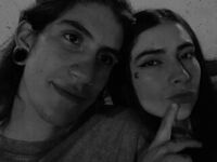 adult couple sex cam RavenAndLogan