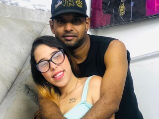 livecam SadieAndJason