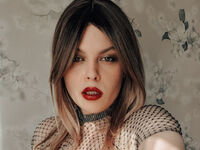 squirting webcamgirl LucyMilller