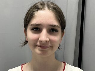 cam girl masturbating with dildo AlisaGlem