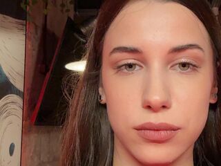 naughty cam girl masturbating with dildo AllenWingham