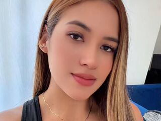 chat room picture ArianaBlosom