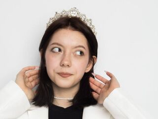 fingering camslut ArielleTewell