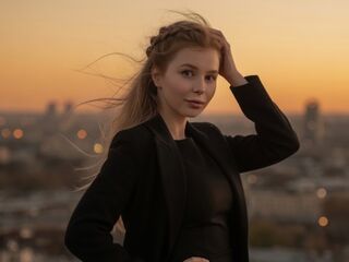 naked webcam girl photo AutumnKoetz