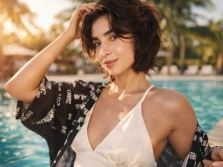 camslut naked AyeshaDavich