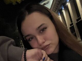 naked girl with webcam masturbating with vibrator BarbaraColon