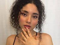 camgirl playing with dildo BellaVuitton