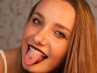 free hardcore webcam BelleCox