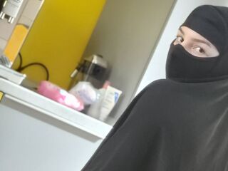 livesex video BiaBlack