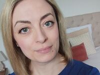 fingering cam whore BiancaLuxe