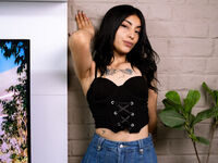 hot webcamslut BrunnetAlba