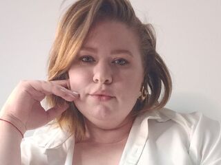 hot webcam video ChloeThru