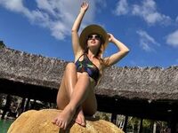 camwhore masturbating ClarettaPittmann