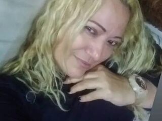 cam girl chatroom ClauWhite