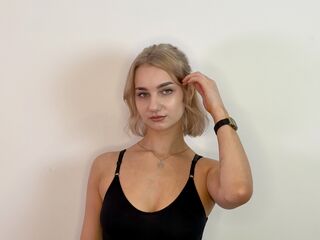 beautiful girl cam CleoHarringtons