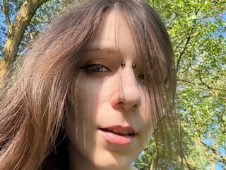 naughty camgirl masturbating with dildo CordeliaHelmig