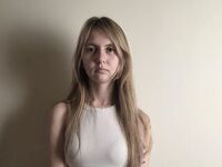 naked girl with cam CrissyLescano