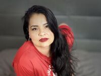 cam strip tease DanikaDaniels