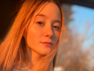 live sex webcam video DarlenaBallew