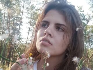 nude cam girl photo DelfinaSteedley