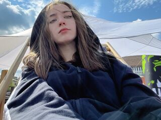 camgirl masturbating with vibrator DelorisAhaus