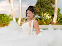 free chat room ElodieSkye