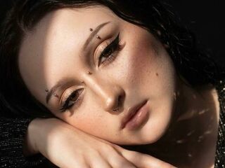 closeup EmmaBlissa