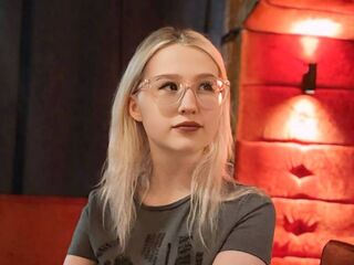 fingering cam slut EusebiaRosal