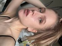 camslut topless GeorgenePeil