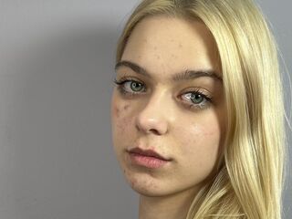 girl cam free GerryThoburn