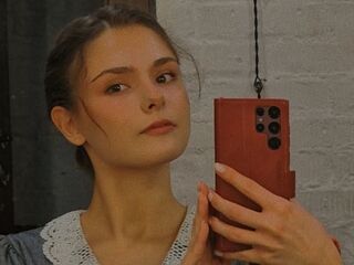 naked webcam girl masturbating HelenaBerkheimer