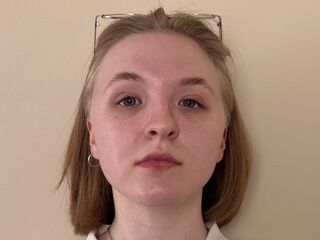 nude webcamgirl picture HienRosse