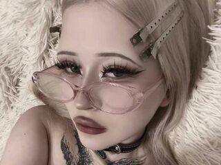 nude webcamgirl IraidaFairleigh