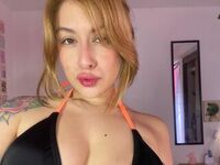 hot cam girl masturbating with sextoy IsabellaPalacio