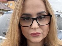 camwhore spreading pussy JasminLara