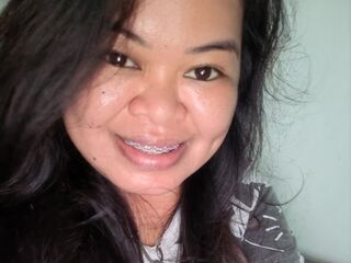 girl webcam show JeralynSantos