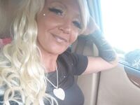 naughty camgirl fingering pussy JessikaCarter