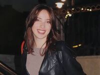 cam girl playing with vibrator JovanRahimi