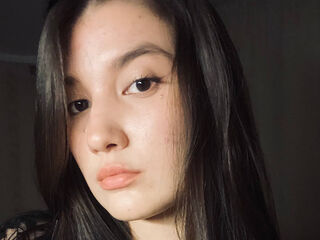 naked cam girl masturbating with dildo KandisKuy