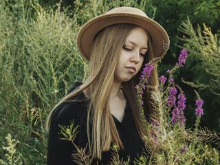 livecam photo KarenLowe