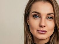 naughty cam girl masturbating with dildo KaterineGrande