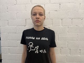 camporn live KirstieSchiffert